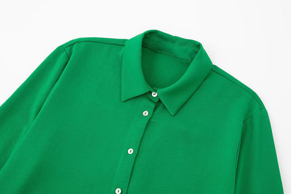 Fall Outfits 2022 | Green Aesthetic Shirt