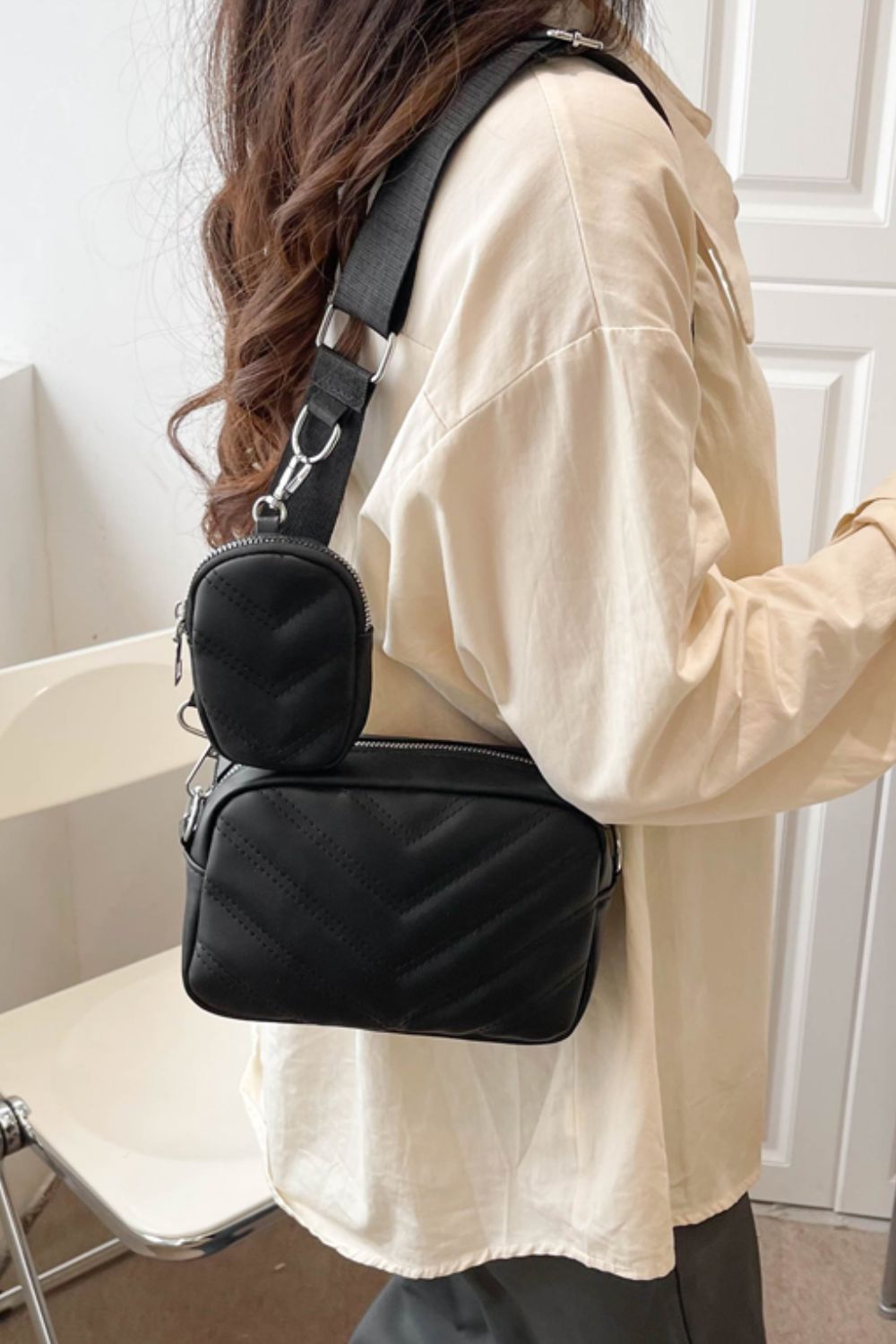 Cute Leather Shoulder Bag with Small Purse